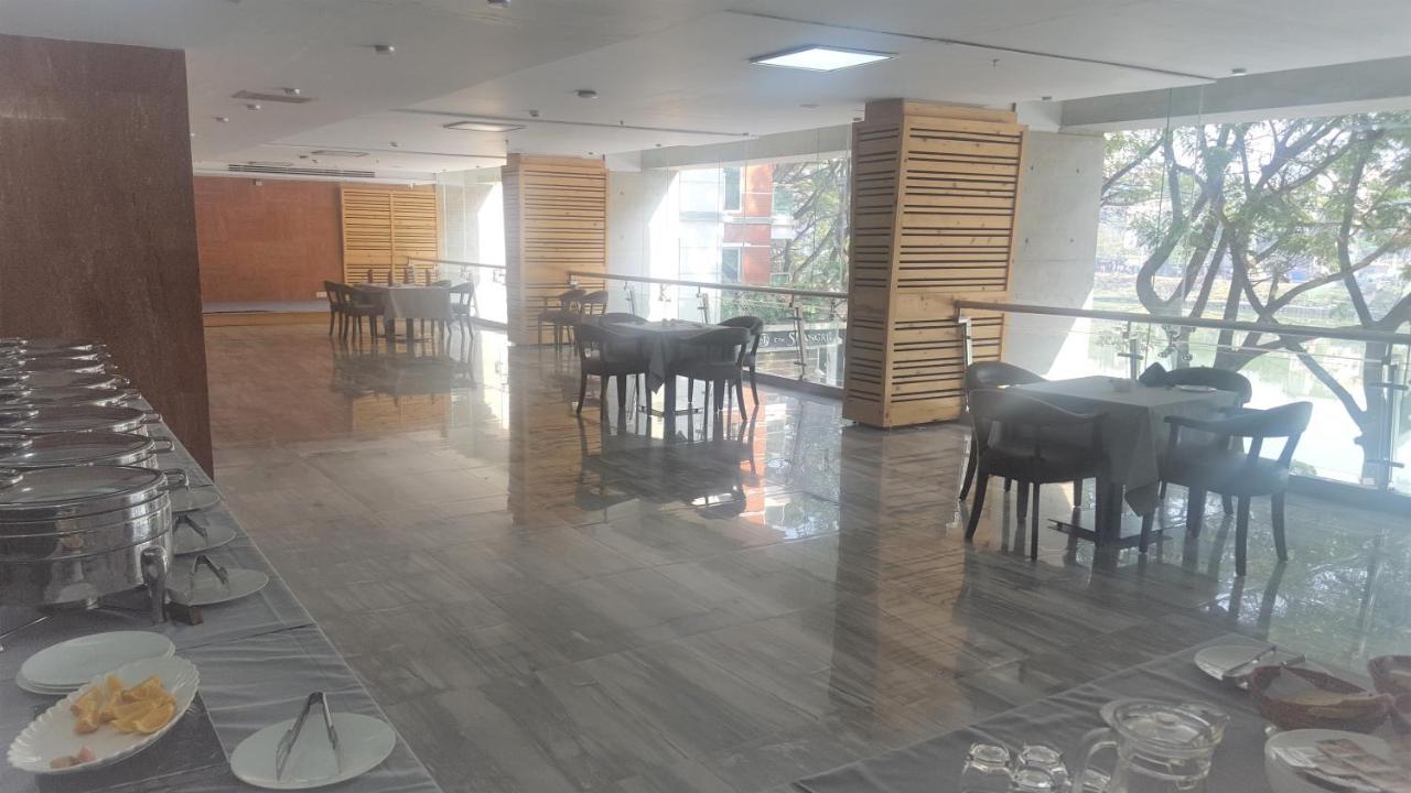 Coventina Lake Suites Dhaka Exterior photo