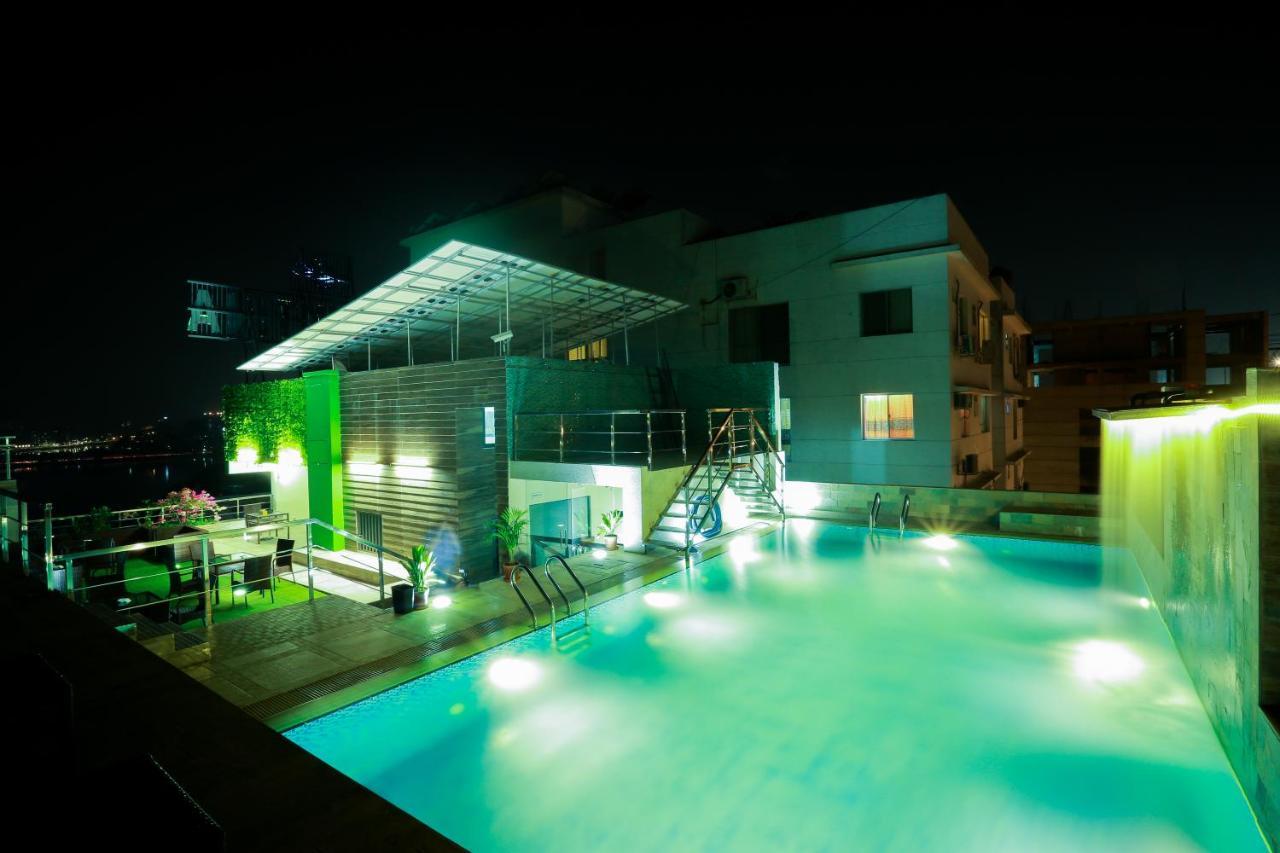 Coventina Lake Suites Dhaka Exterior photo