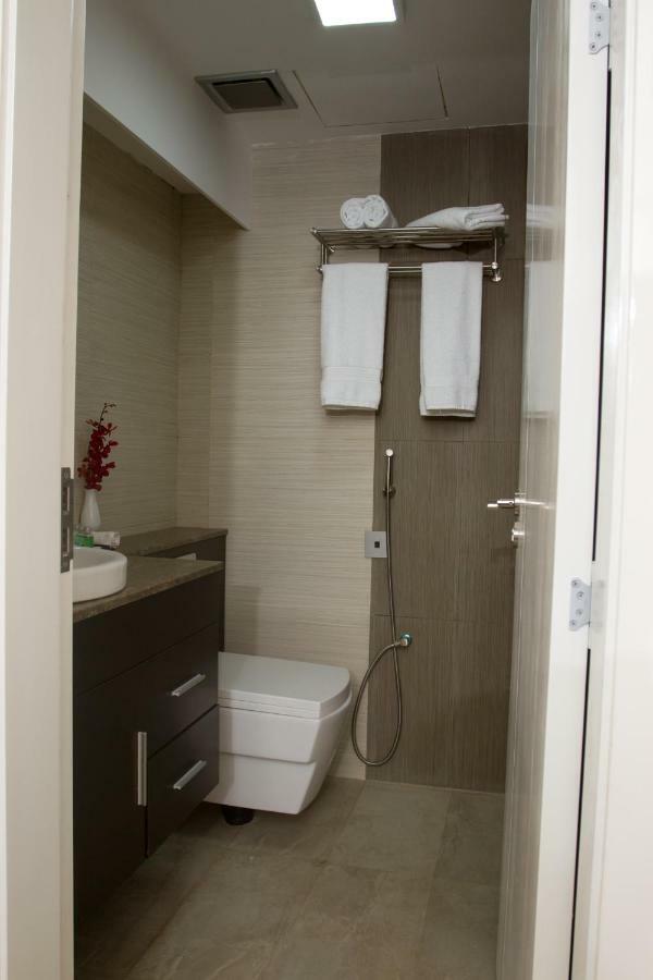 Coventina Lake Suites Dhaka Exterior photo